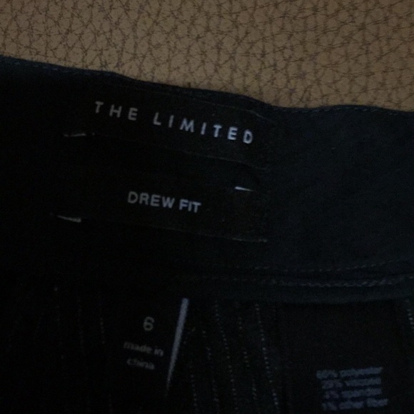 Shorts - Picture 2 of 2